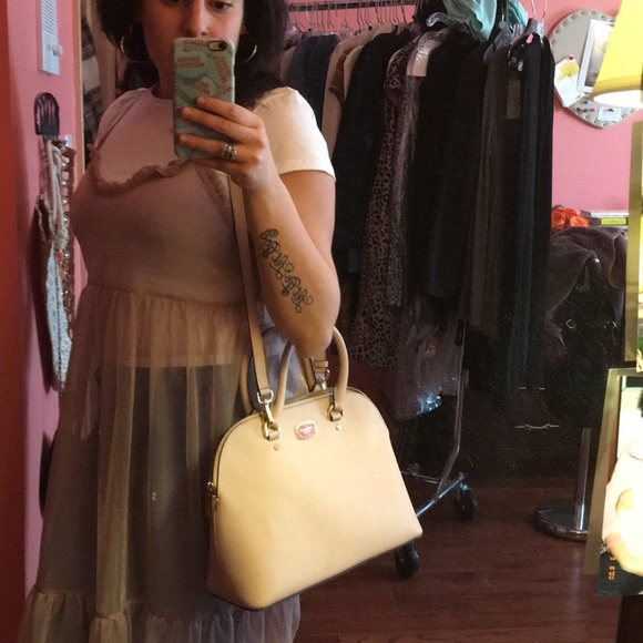 Cream colored MK bag - Picture 6 of 8